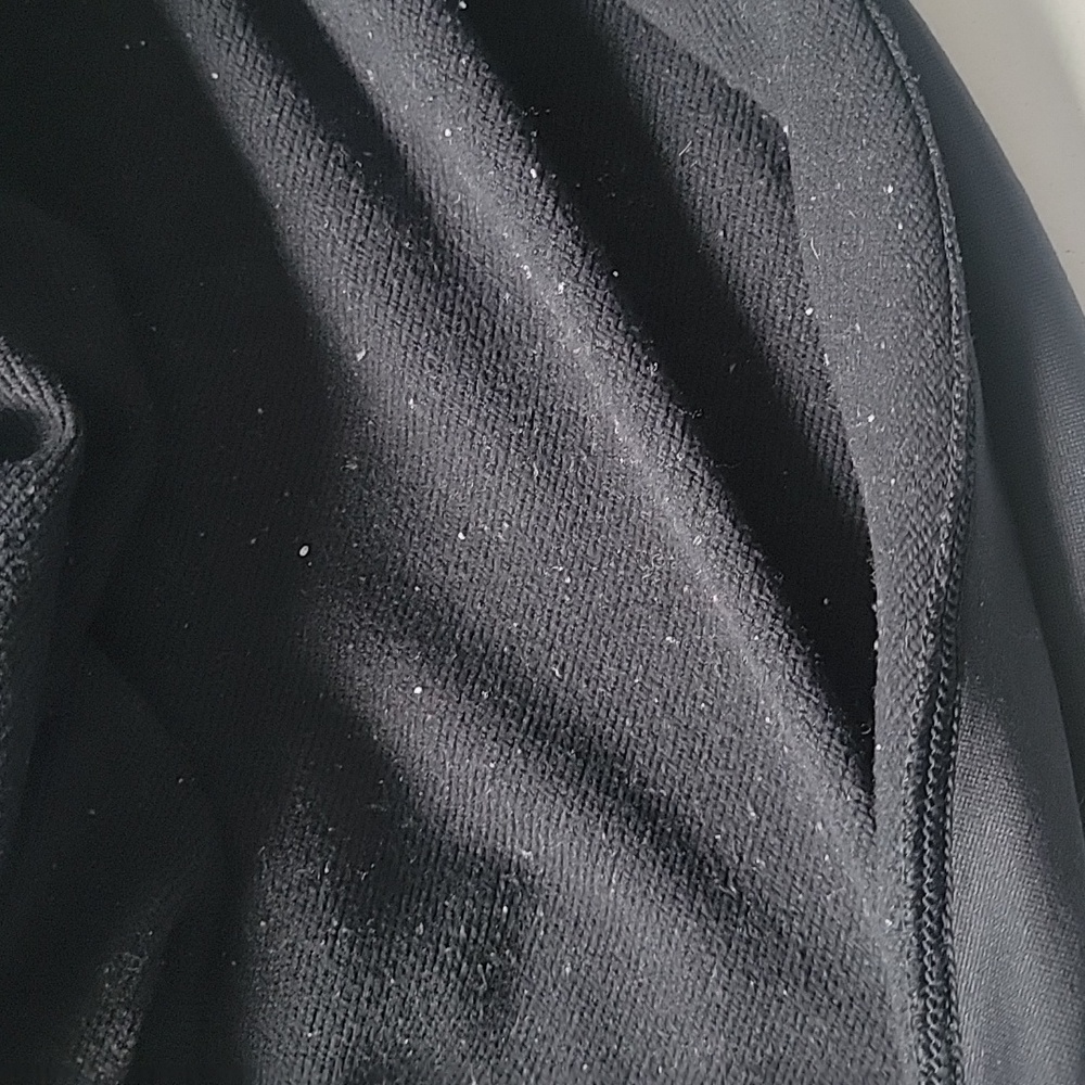 Under Armour black hoodie - Picture 7 of 8
